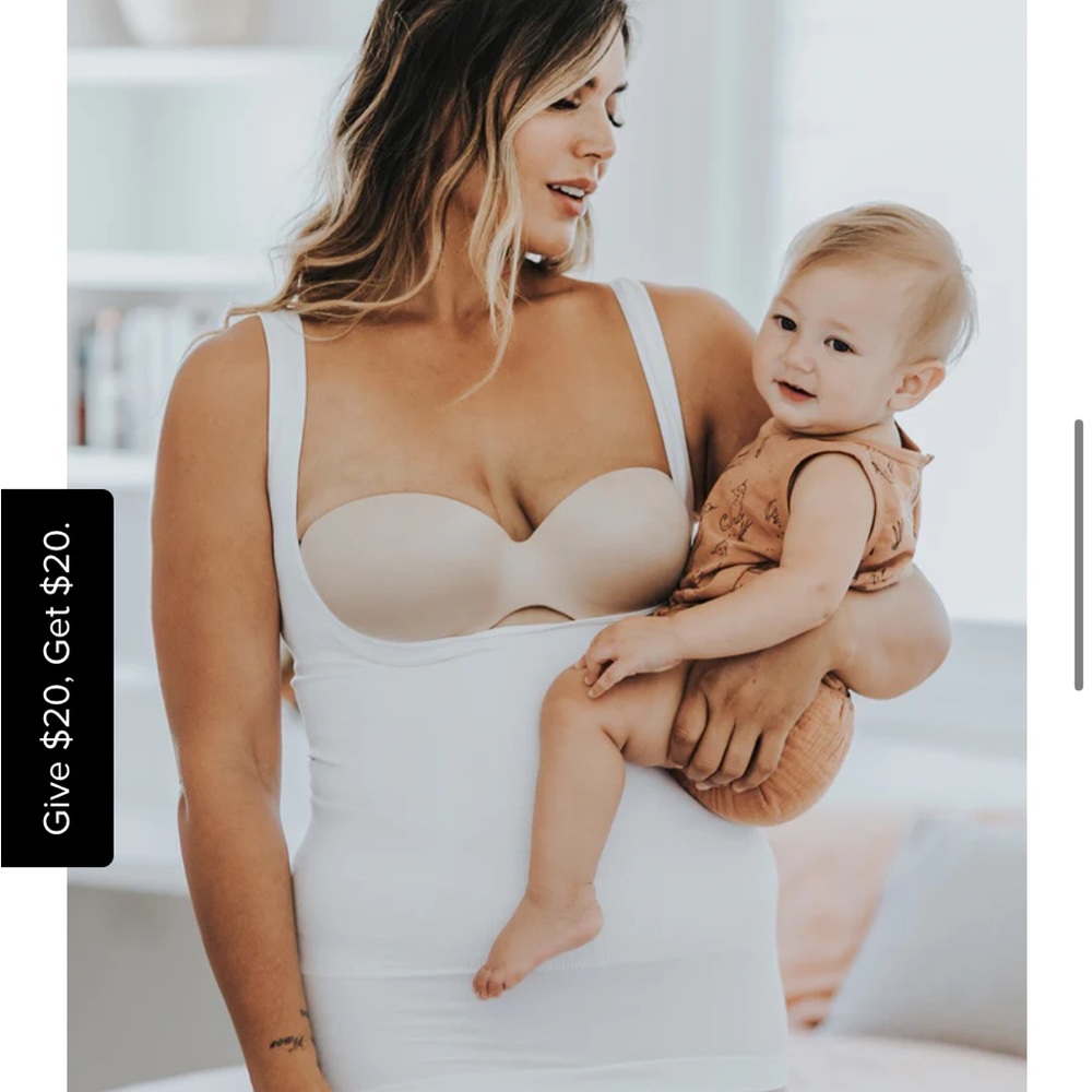 NWT Blanqi Postpartum Nursing Tank and Washable Nursing Pads